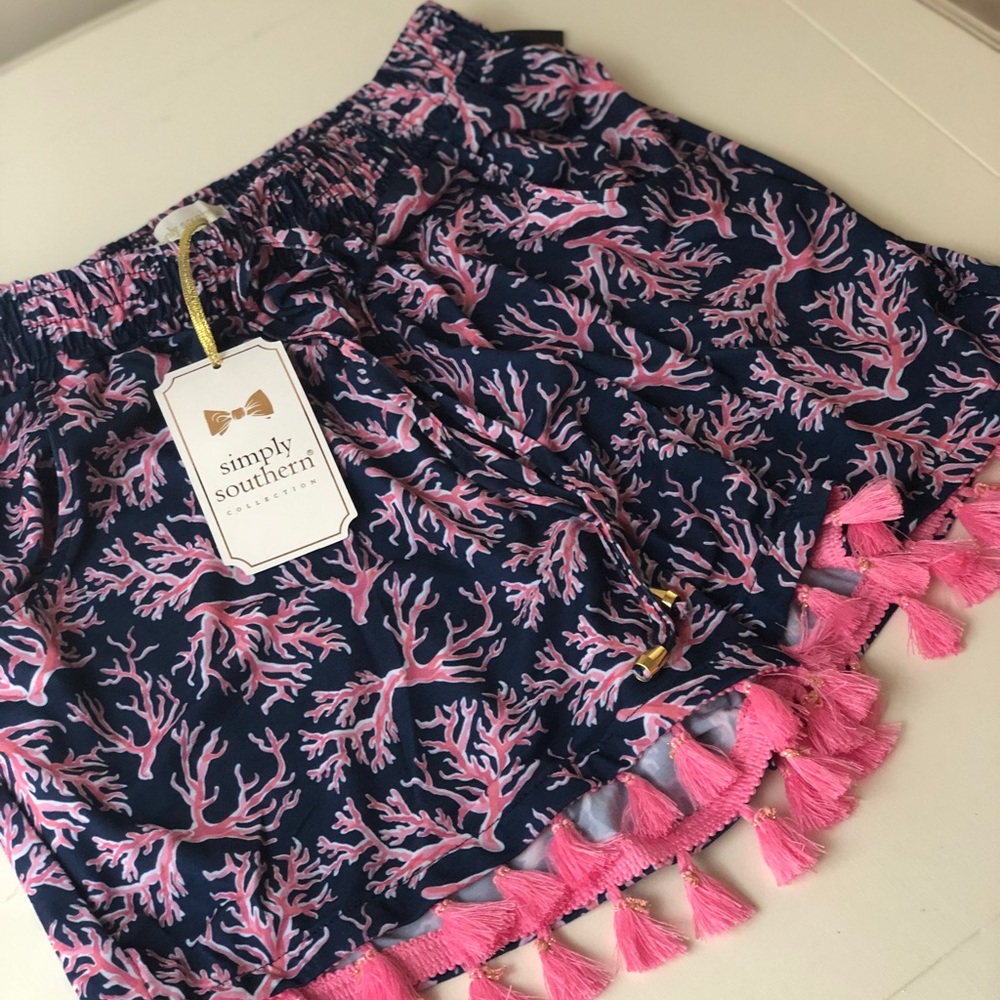 🌴NWT Simply Southern Tassel Shorts